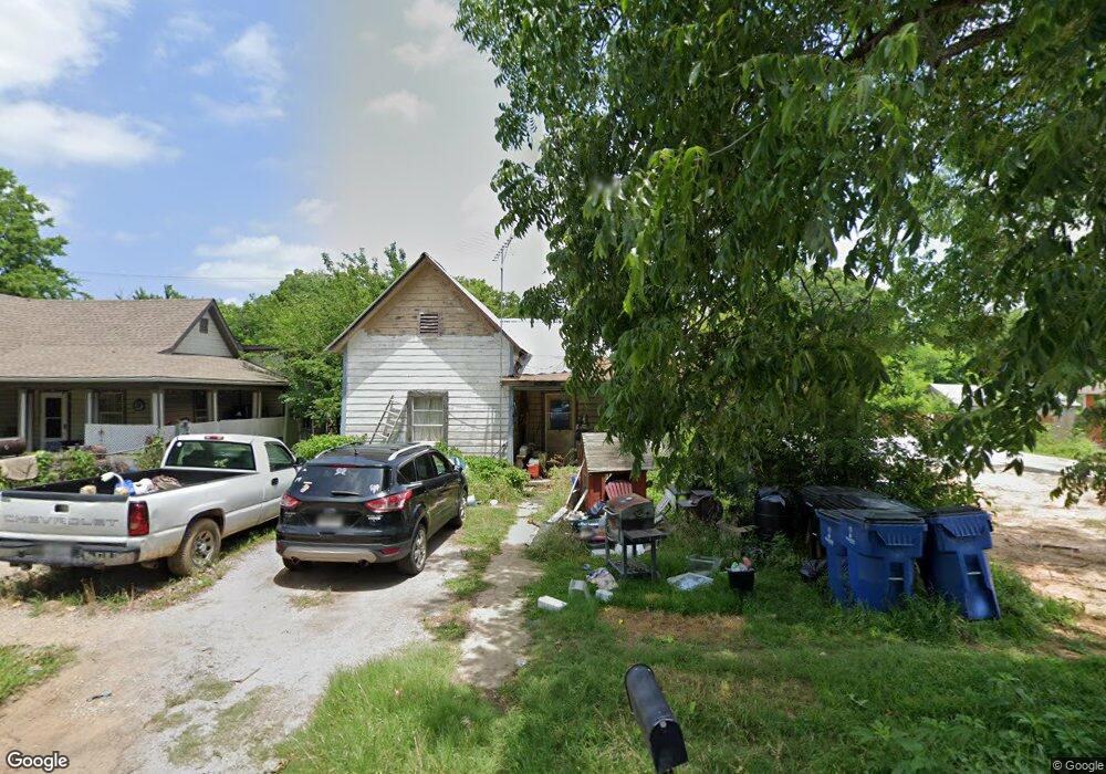 309 W Hull St, Denison, TX 75020 - photo 1