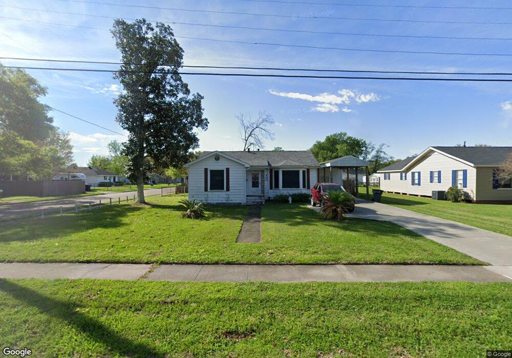 403 W Claude St, Lake Charles, LA 70605 - photo 1