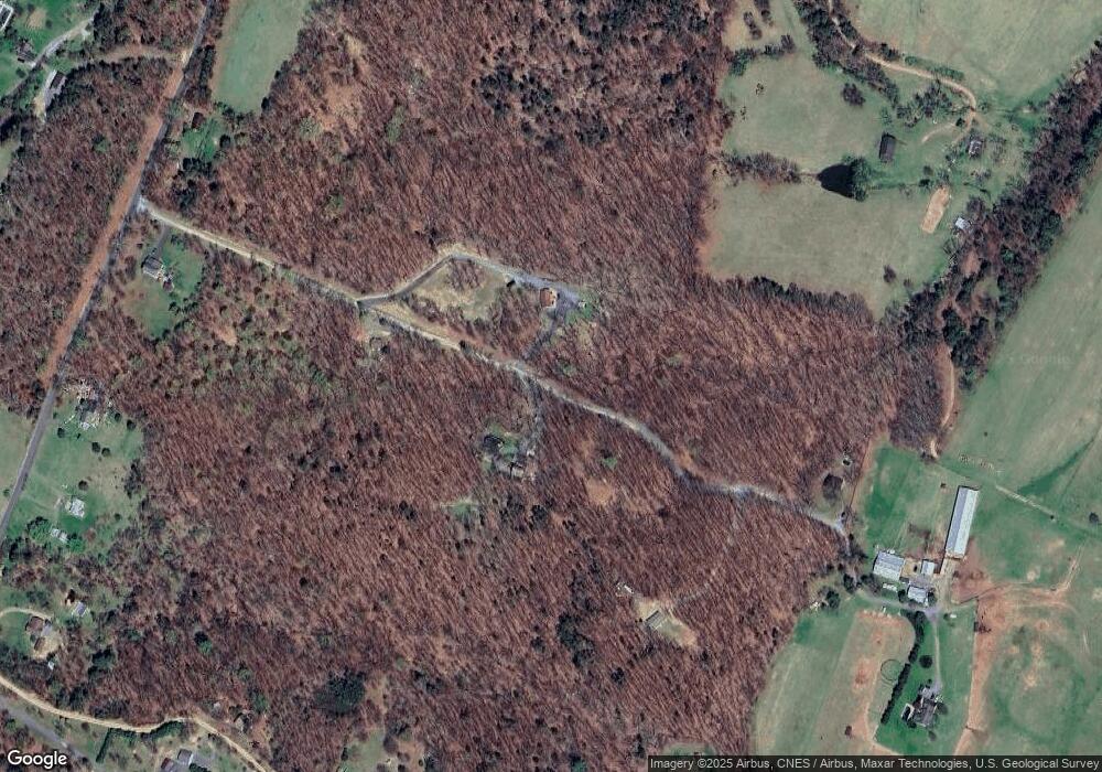 9 Green Oak, Berkeley Springs, WV 25411 - photo 1