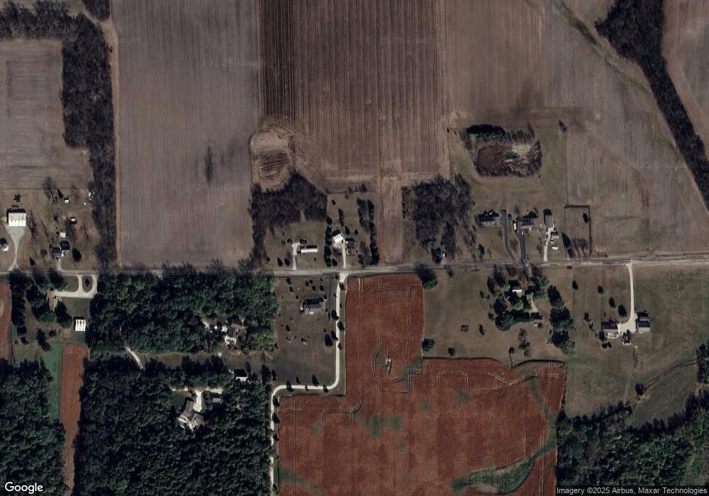 2566 E 400 N, Huntington, IN 46750 - photo 1