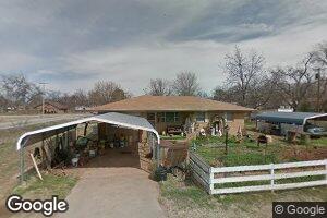 202 E Florida Ave, Waurika, OK 73573
