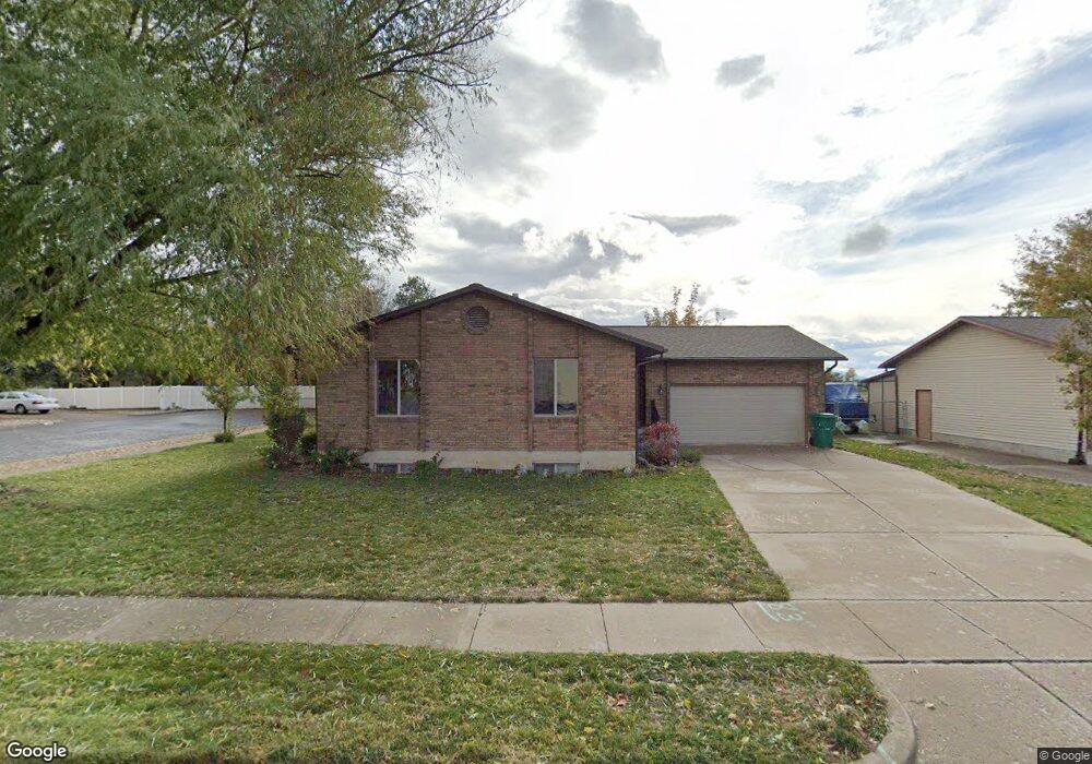 927 W 650 S, Layton, UT 84041 - photo 1