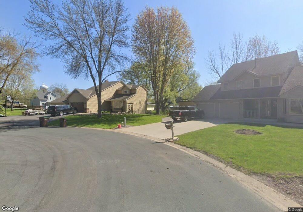 5240 Clayton Dr, Maple Plain, MN 55359 - photo 1