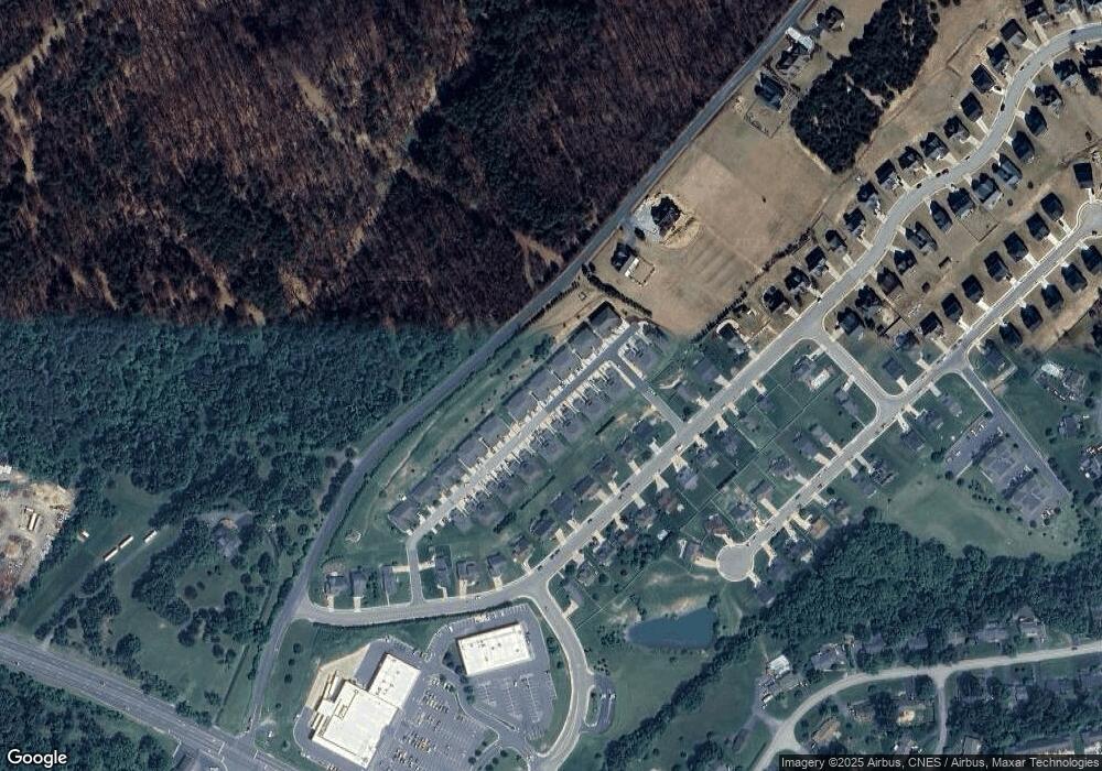 56 Windgate Cir unit 202, Fishersville, VA 22939 - photo 1