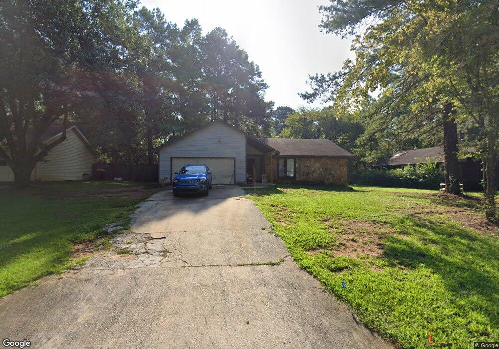 8900 Habersham Dr, Jonesboro, GA 30238 - photo 1