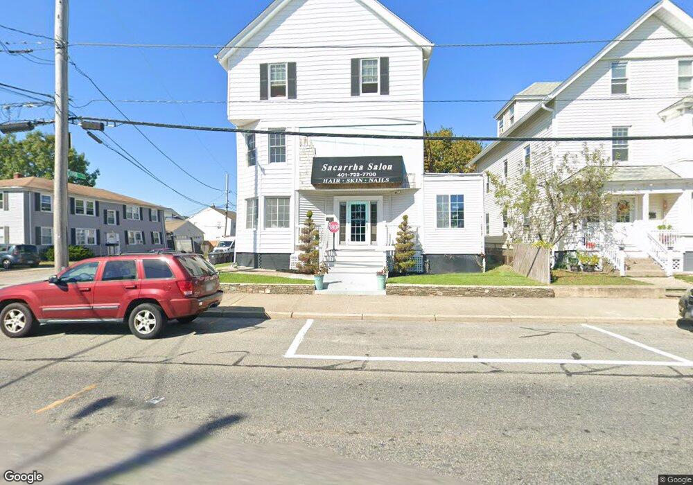 856 Central Ave, Pawtucket, RI 02861 - photo 1