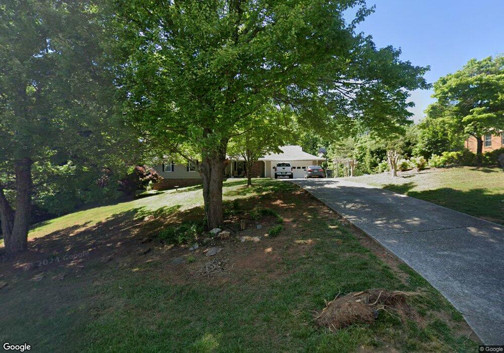 231 Chenocetah Ct, Cornelia, GA 30531 - photo 1