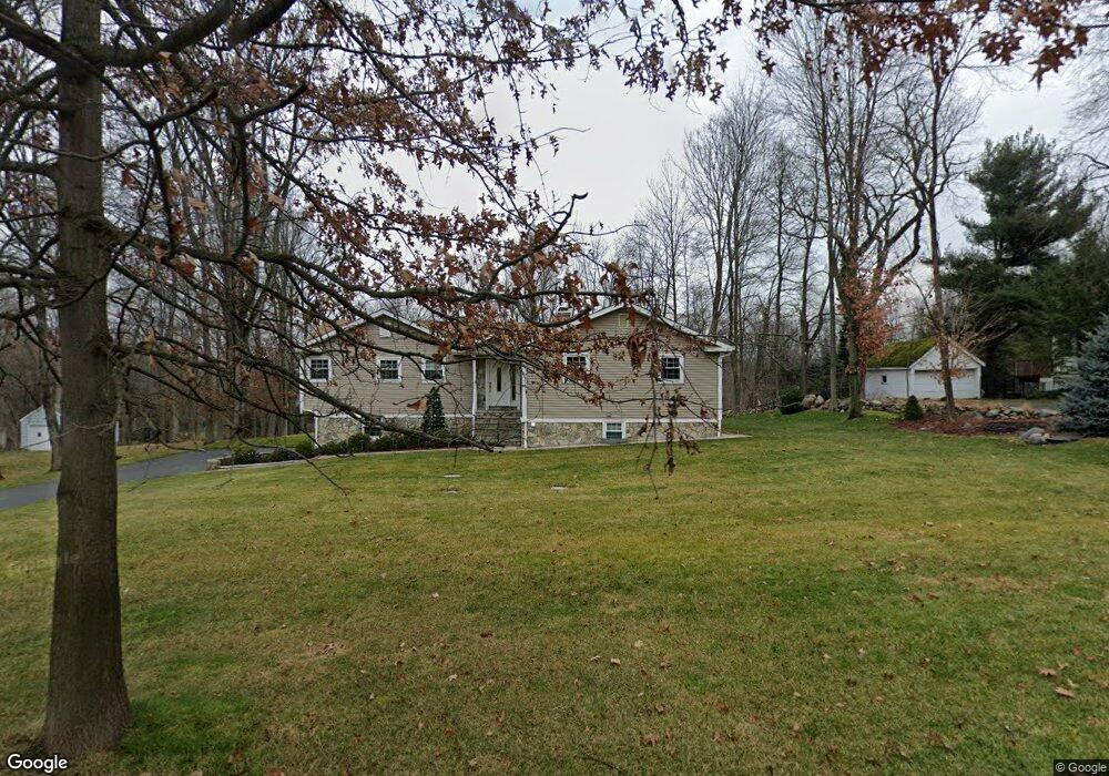 23 Weiss Rd, Upper Saddle River, NJ 07458 - photo 1