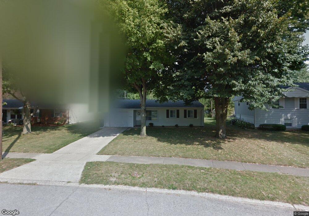 2404 Tam o Shanter Rd, Kokomo, IN 46902 - photo 1