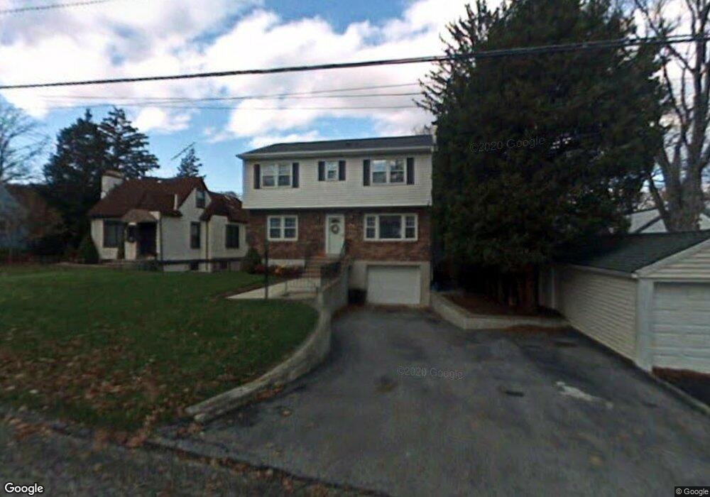 85 Amsterdam Ave, Hawthorne, NY 10532 - photo 1