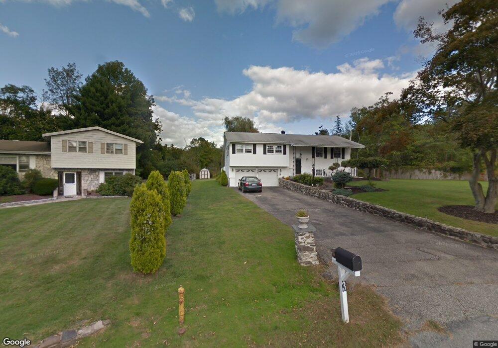 3 Beech Tree Round, Monroe, NY 10950 - photo 1