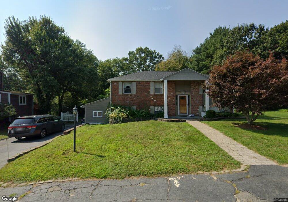 21 Puddingstone Ln, Bellingham, MA 02019 - photo 1