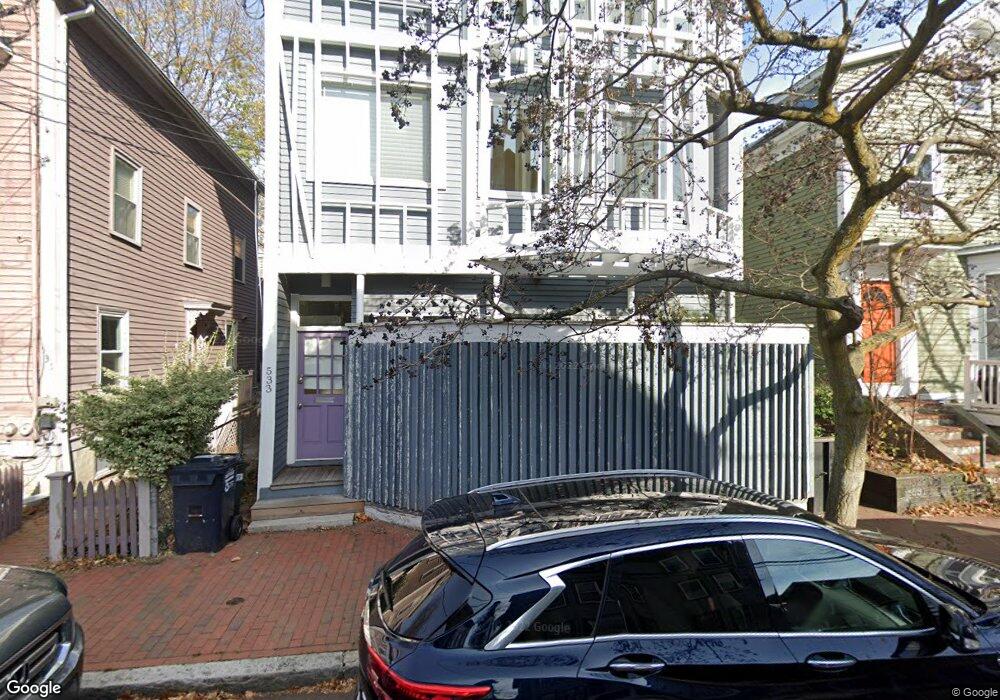 533 Franklin St unit 2, Cambridge, MA 02139 - photo 1