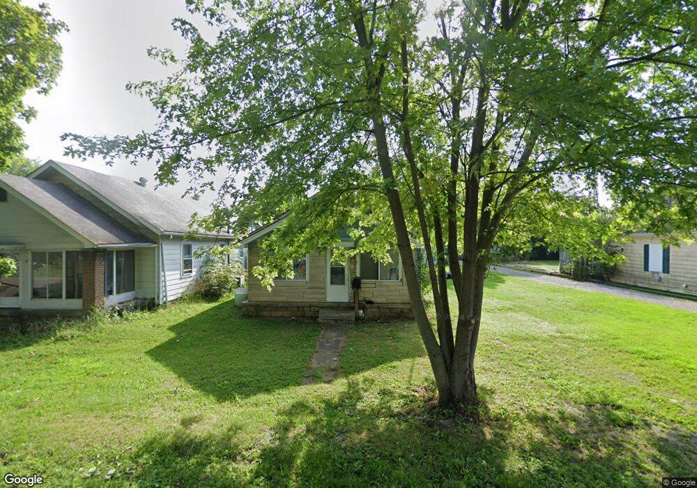 121 S Beatty St, Columbus, IN 47201 - photo 1