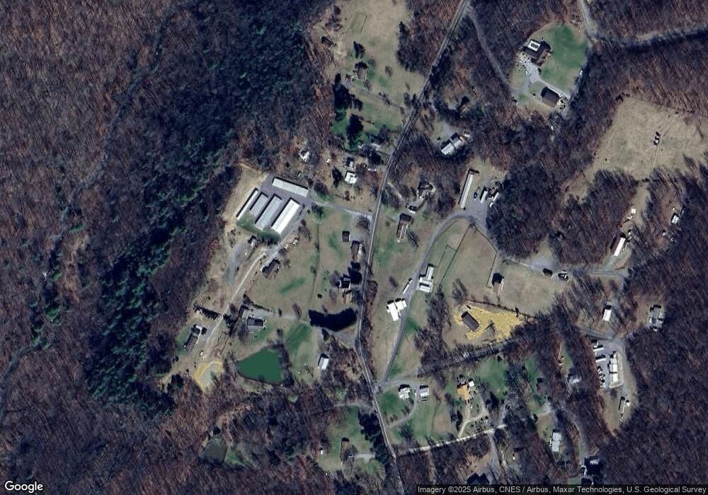 17 Kimber Ct, Berkeley Springs, WV 25411 - photo 1