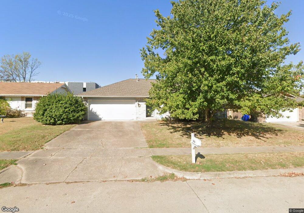 302 W Fulton St, Broken Arrow, OK 74012 - photo 1