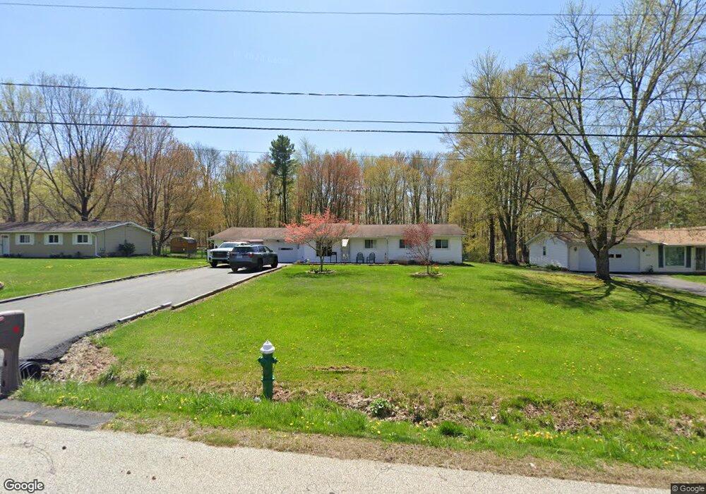 609 Sherwood Dr, Aurora, OH 44202 - photo 1