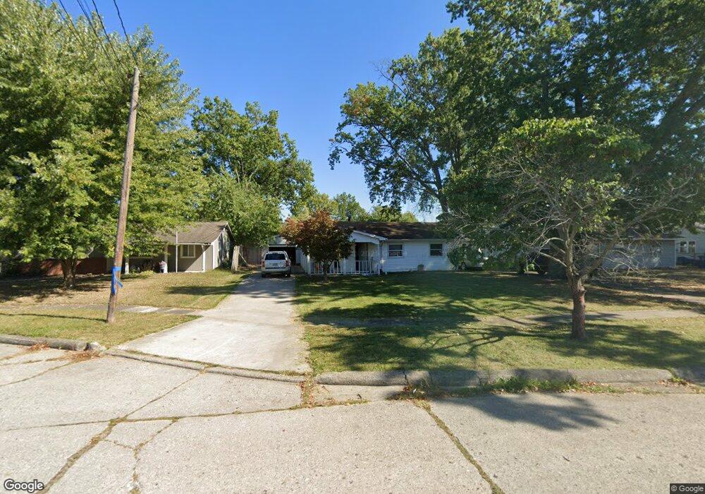 3905 Carrie Dr, Lorain, OH 44055 - photo 1