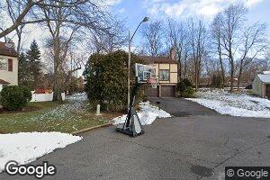 20 Michele Ct, Cresskill, NJ 07626