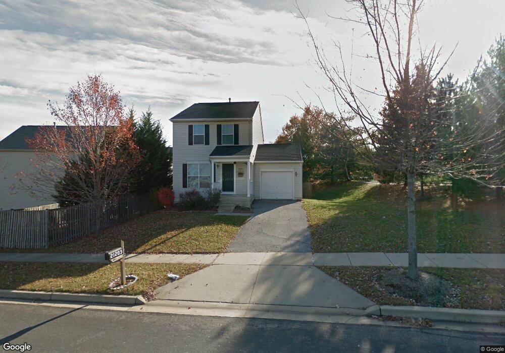 21203 Comfrey Ln, Germantown, MD 20876 - photo 1