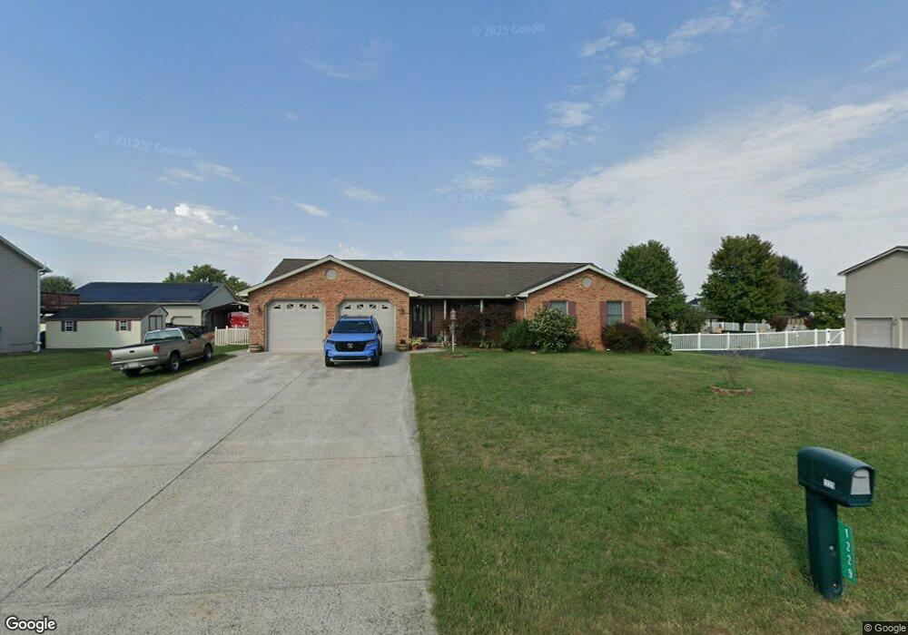 1229 Preston Ln, Greencastle, PA 17225 - photo 1