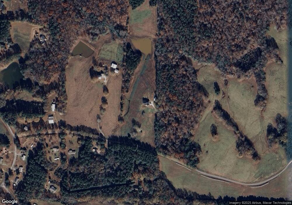 134 Lane Rd, Carrollton, GA 30117 - photo 1