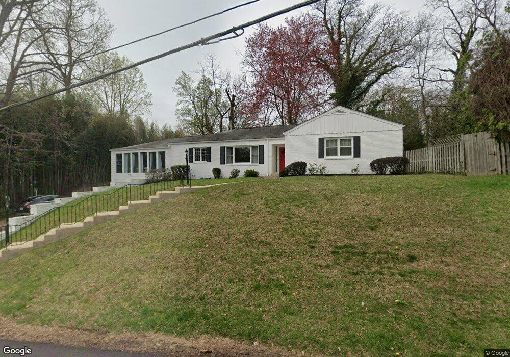 6347 Nicholson St, Falls Church, VA 22044 - photo 1