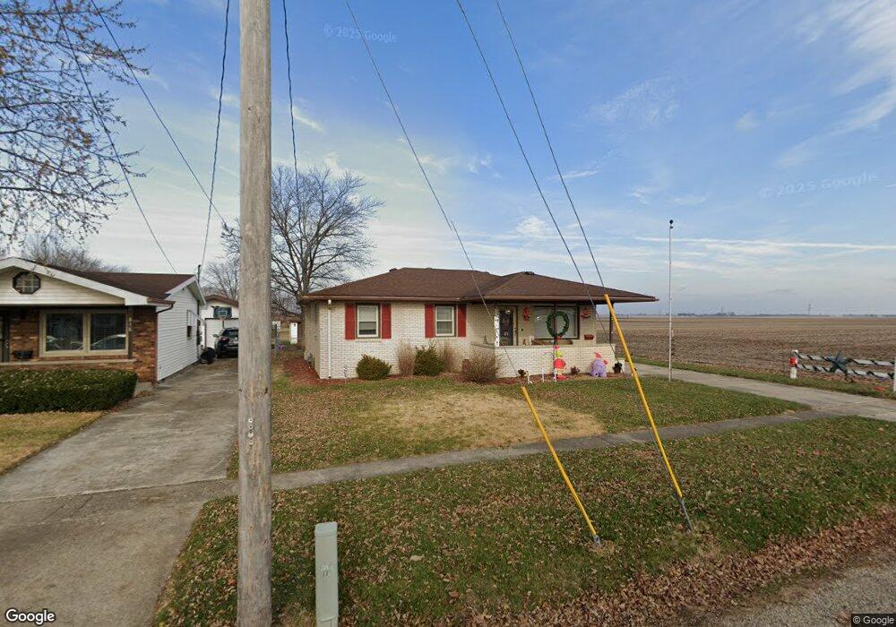 812 Grant Ave, Mattoon, IL 61938 - photo 1