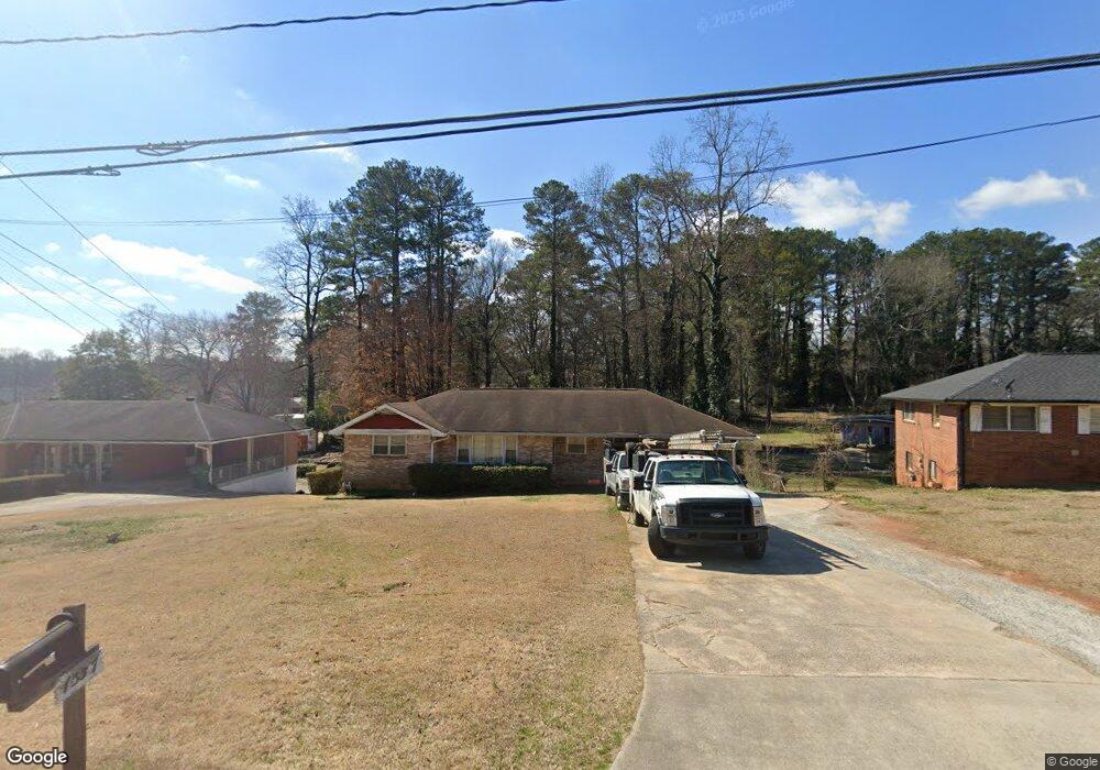 1337 Rockcut Rd, Forest Park, GA 30297 - photo 1