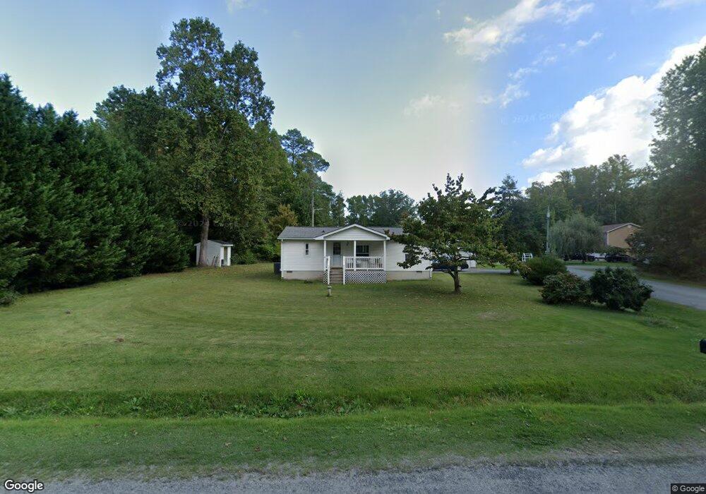 80 Wakefield Dr, Colonial Beach, VA 22443 - photo 1