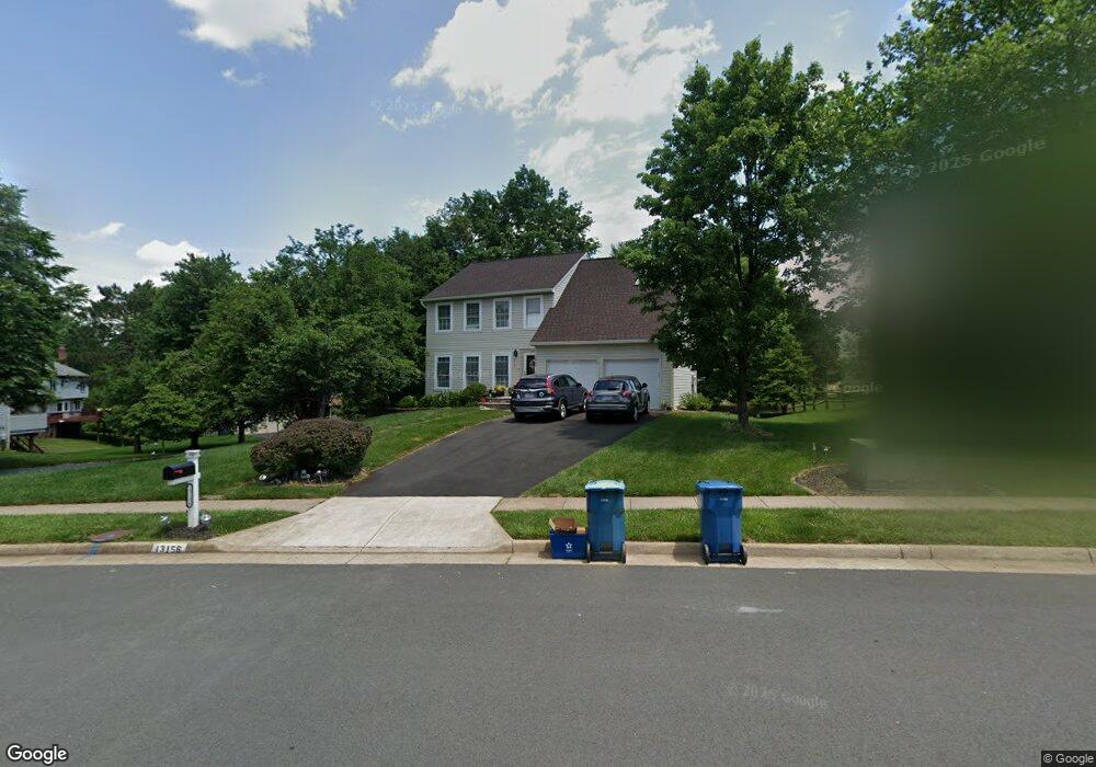 13156 Lazy Glen Ln, Herndon, VA 20171 - photo 1