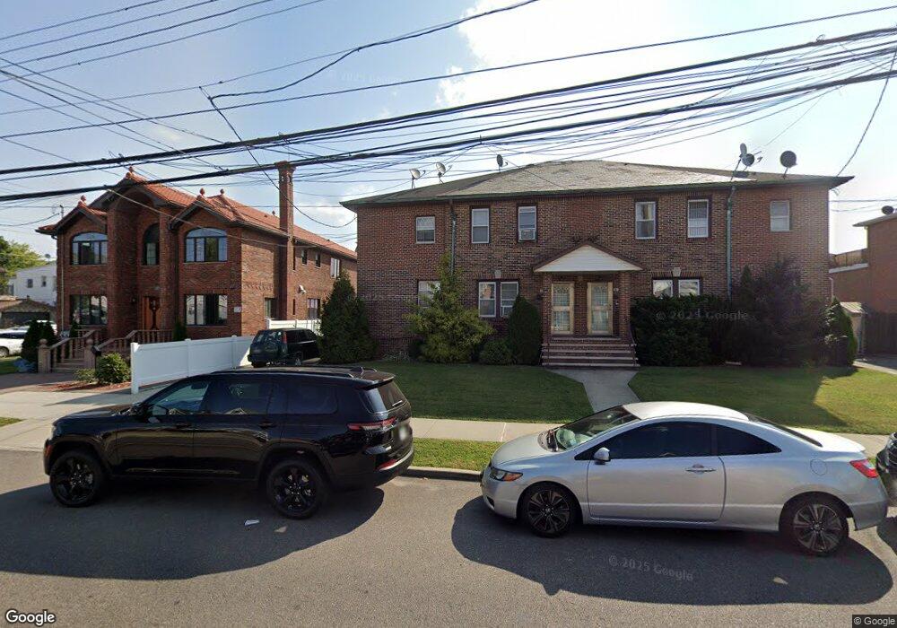 1609 149th St, Whitestone, NY 11357 - photo 1