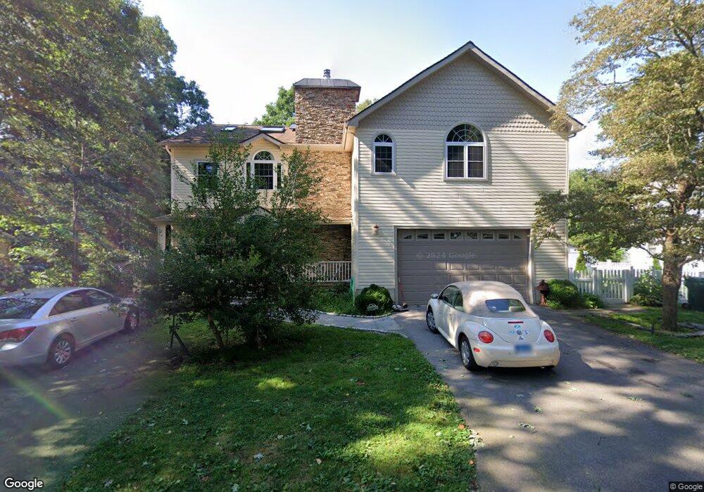 28 Lone Pine Trail, Old Lyme, CT 06371 - photo 1