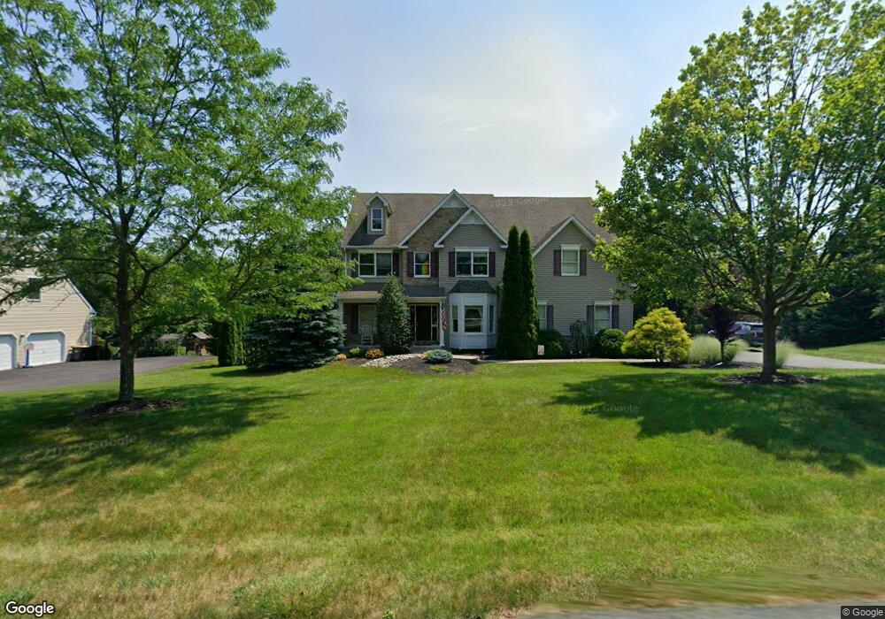 138 Country Chase Dr unit 11, Wind Gap, PA 18091 - photo 1