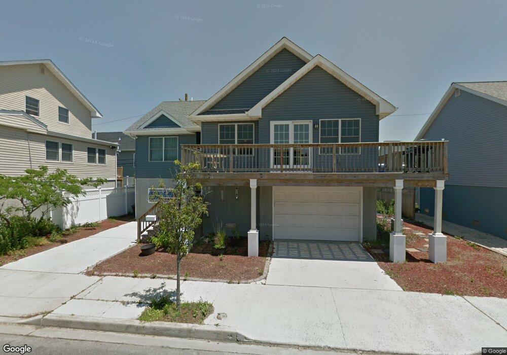 76 Harmon St, Long Beach, NY 11561 - photo 1