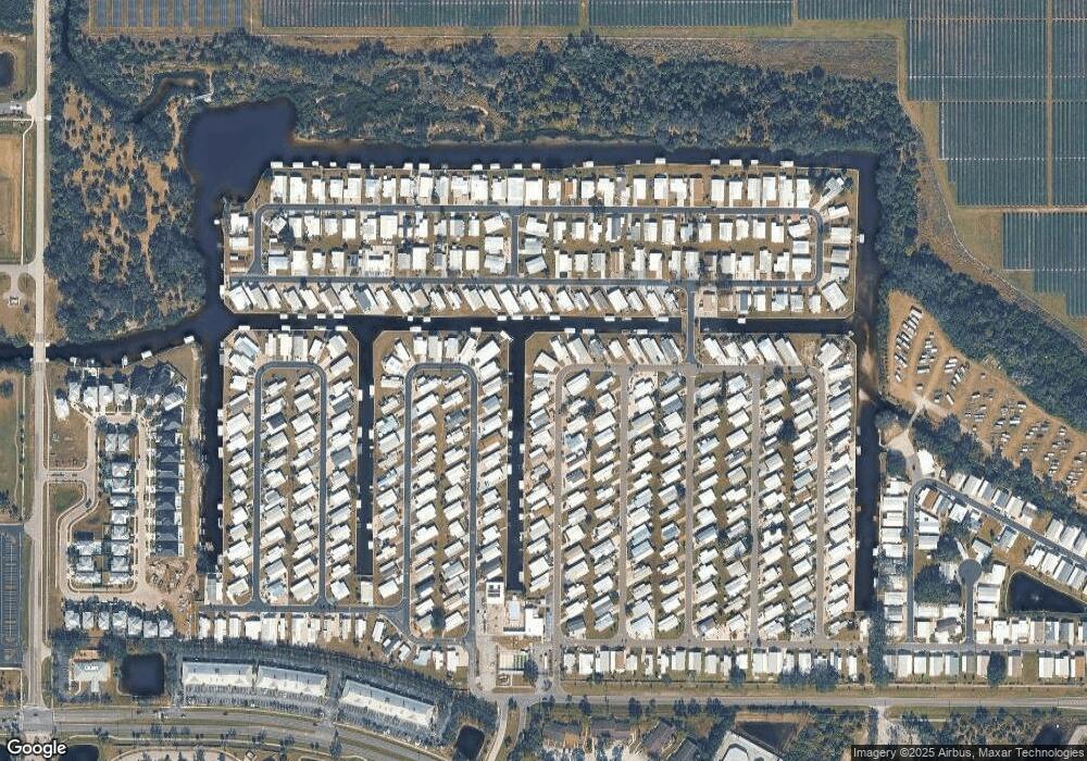 122 W Saint Annes Cir, Apollo Beach, FL 33572 - photo 1