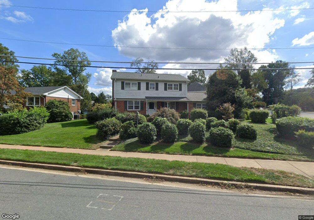 2221 Great Falls St, Falls Church, VA 22046 - photo 1