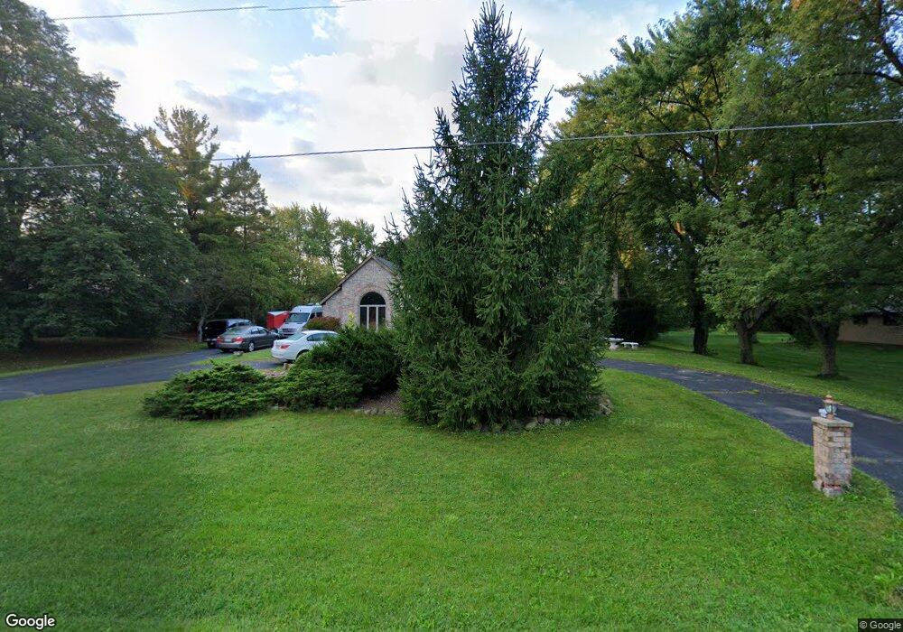 N75W16161 Colony Rd, Menomonee Falls, WI 53051 - photo 1