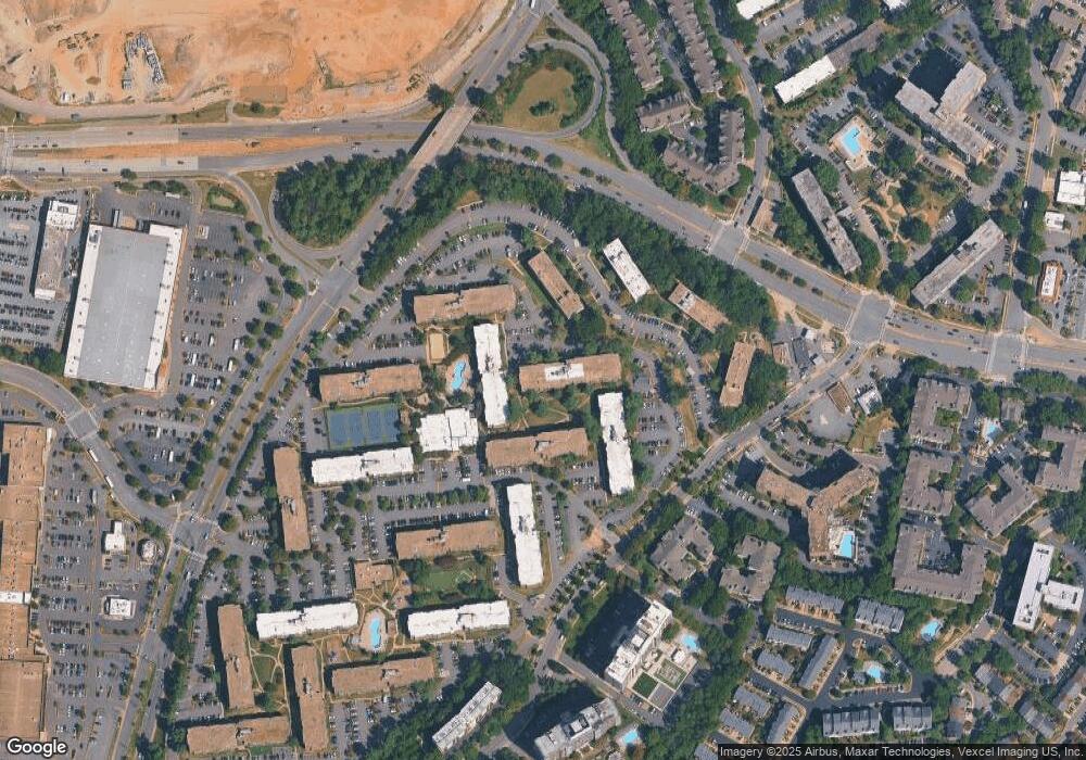 60 S Van Dorn St unit 210, Alexandria, VA 22304 - photo 1