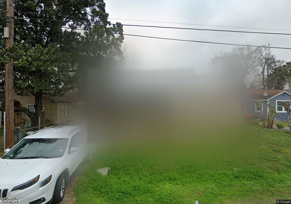 118 Westfield St, Houston, TX 77022 - photo 1