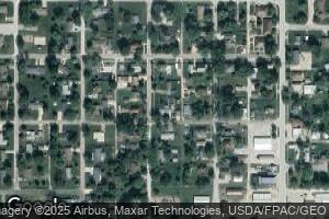 621 Pine St, Donnellson, IA 52625