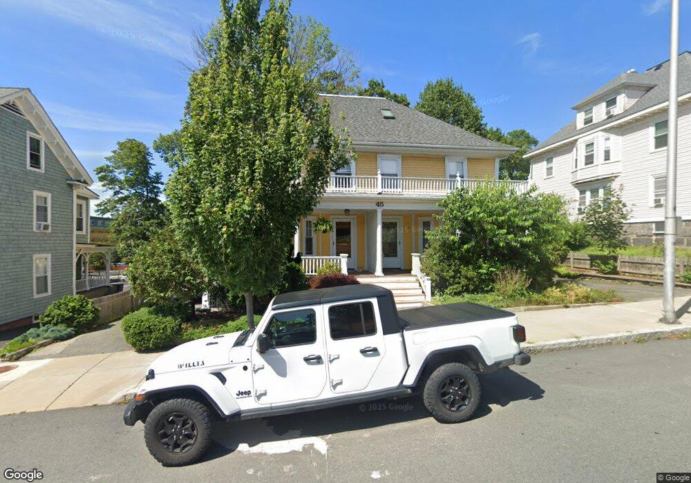 45 Railroad Ave unit 1,45, Beverly, MA 01915 - photo 1