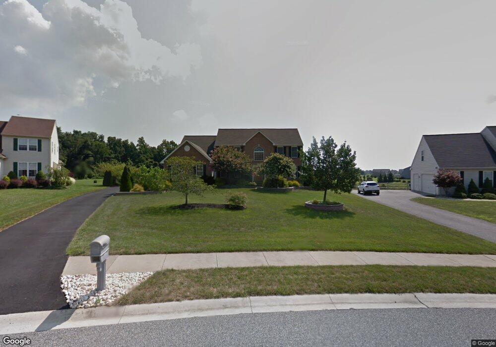 335 Wheatsheaf Dr, New Castle, DE 19720 - photo 1