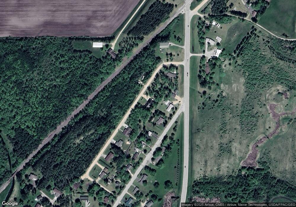 752 Lenmark Ln, Badger, MN 56714 - photo 1