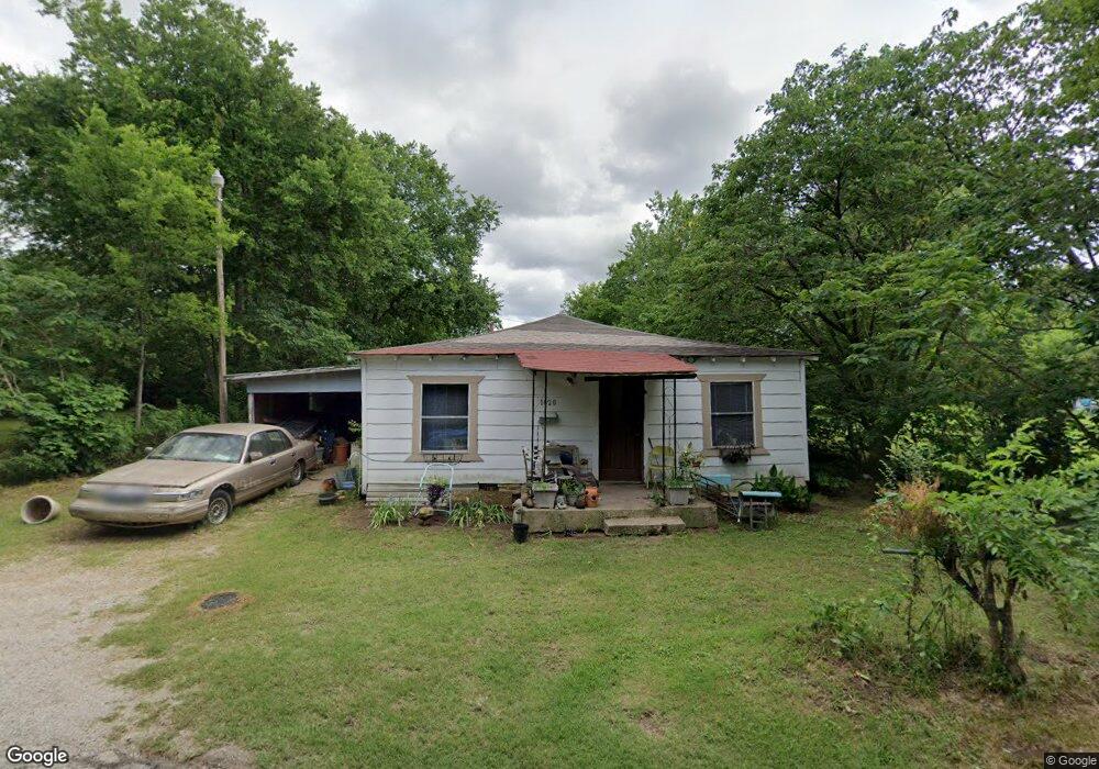 1020 8th Ave NE, Ardmore, OK 73401 - photo 1