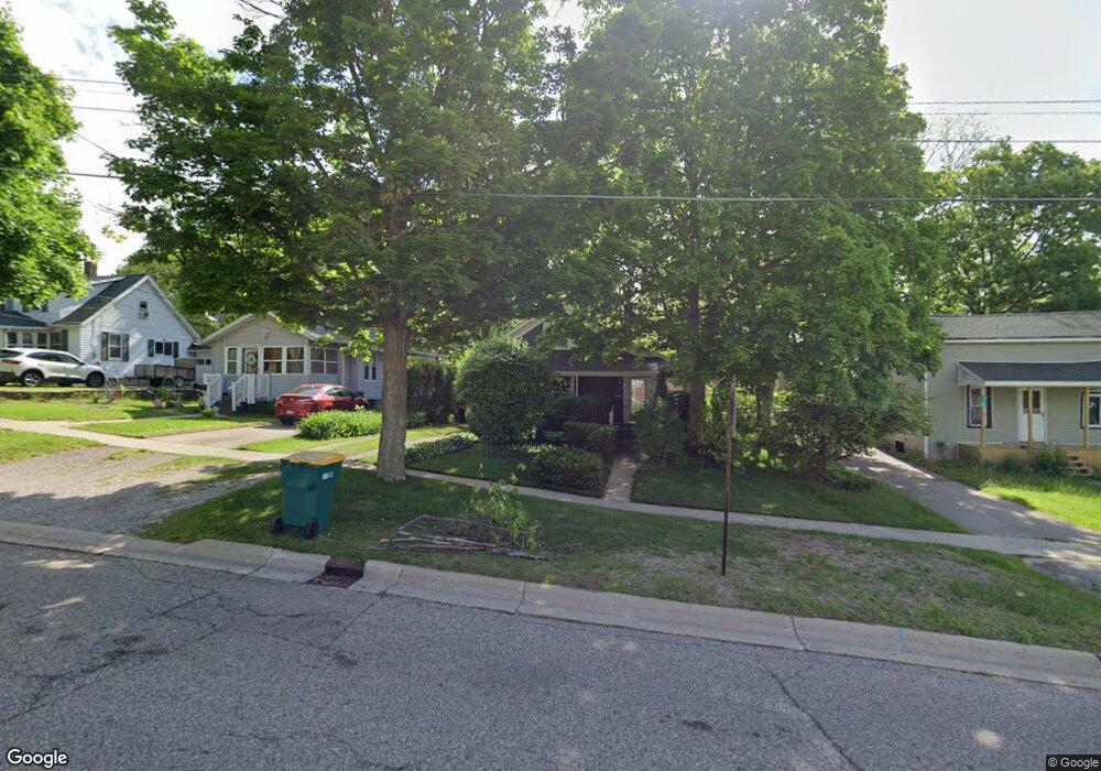 214 N Hazelton St, Flushing, MI 48433 - photo 1