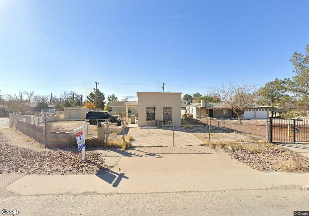 7912 N Loop Dr, El Paso, TX 79915 - photo 1