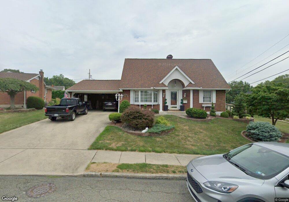 3008 Coplay Ln, Whitehall, PA 18052 - photo 1