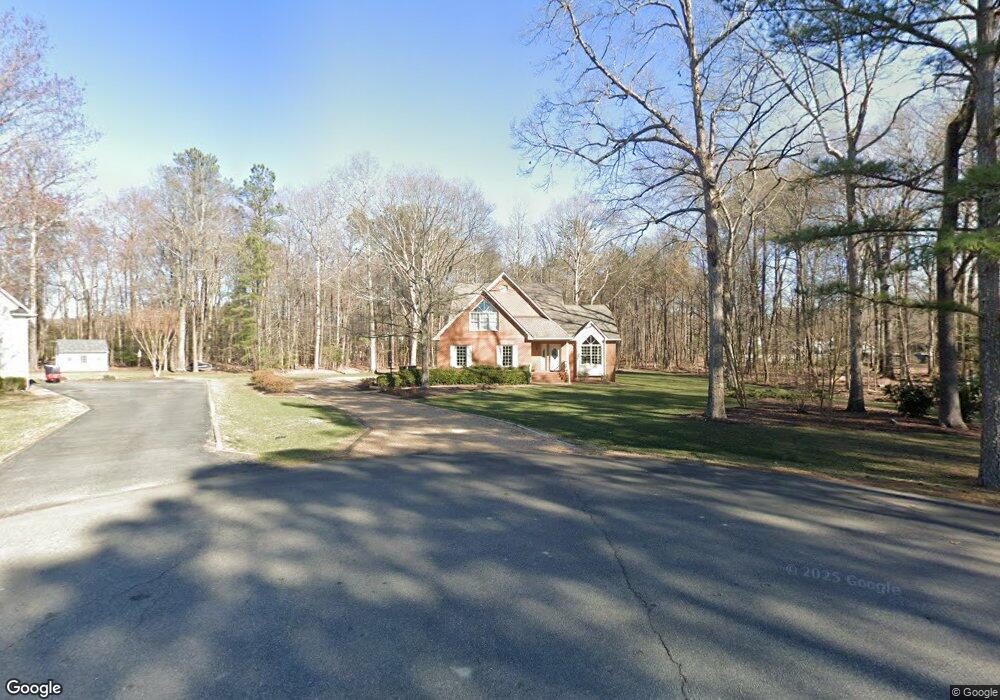 11001 Lady Allison Ln, Midlothian, VA 23113 - photo 1
