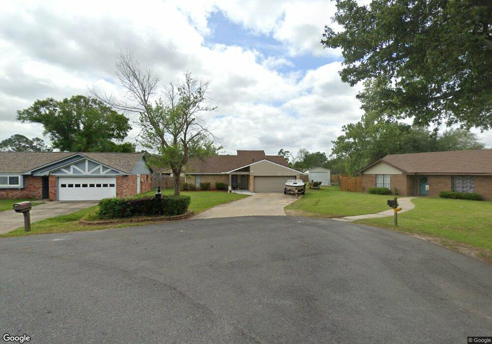 1513 S Meadow Ln, Lake Charles, LA 70605 - photo 1